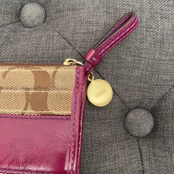 Coach mini key chain wallet - Picture 2 of 4